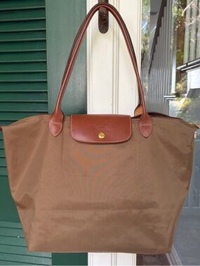 LONGCHAMP
LE PLIAGE TOTE BAG
